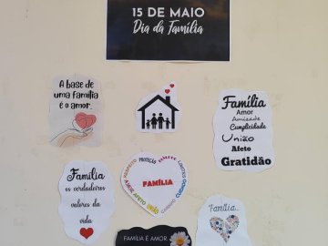 Atividade do Dia da Família :) 